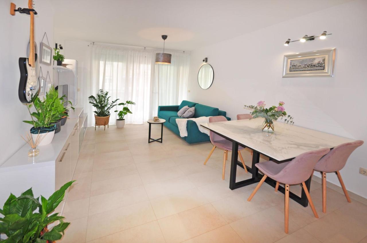 Family Apartment Noel - Omis Exterior photo