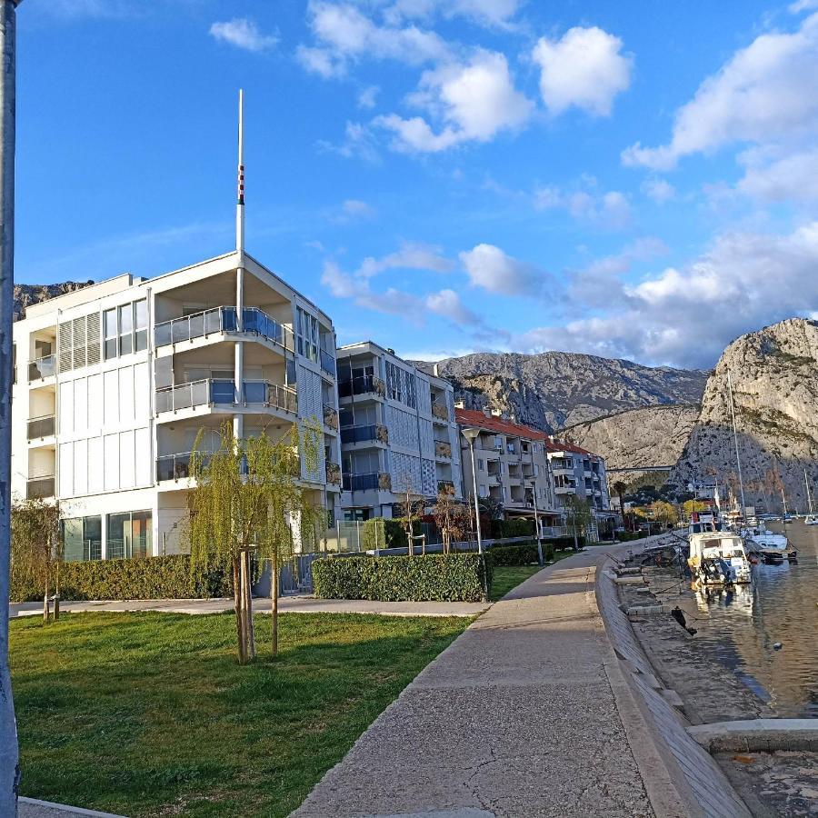 Family Apartment Noel - Omis Exterior photo